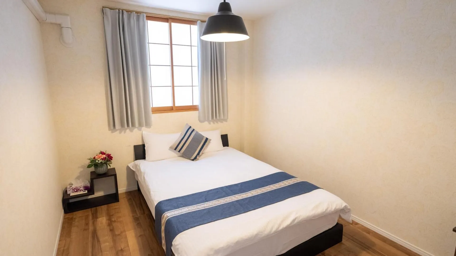 Oasis Naniwa Apartment Osaka Japan